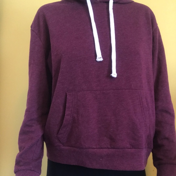 Adorable maroon Aeropostale hoodie - Picture 2 of 2